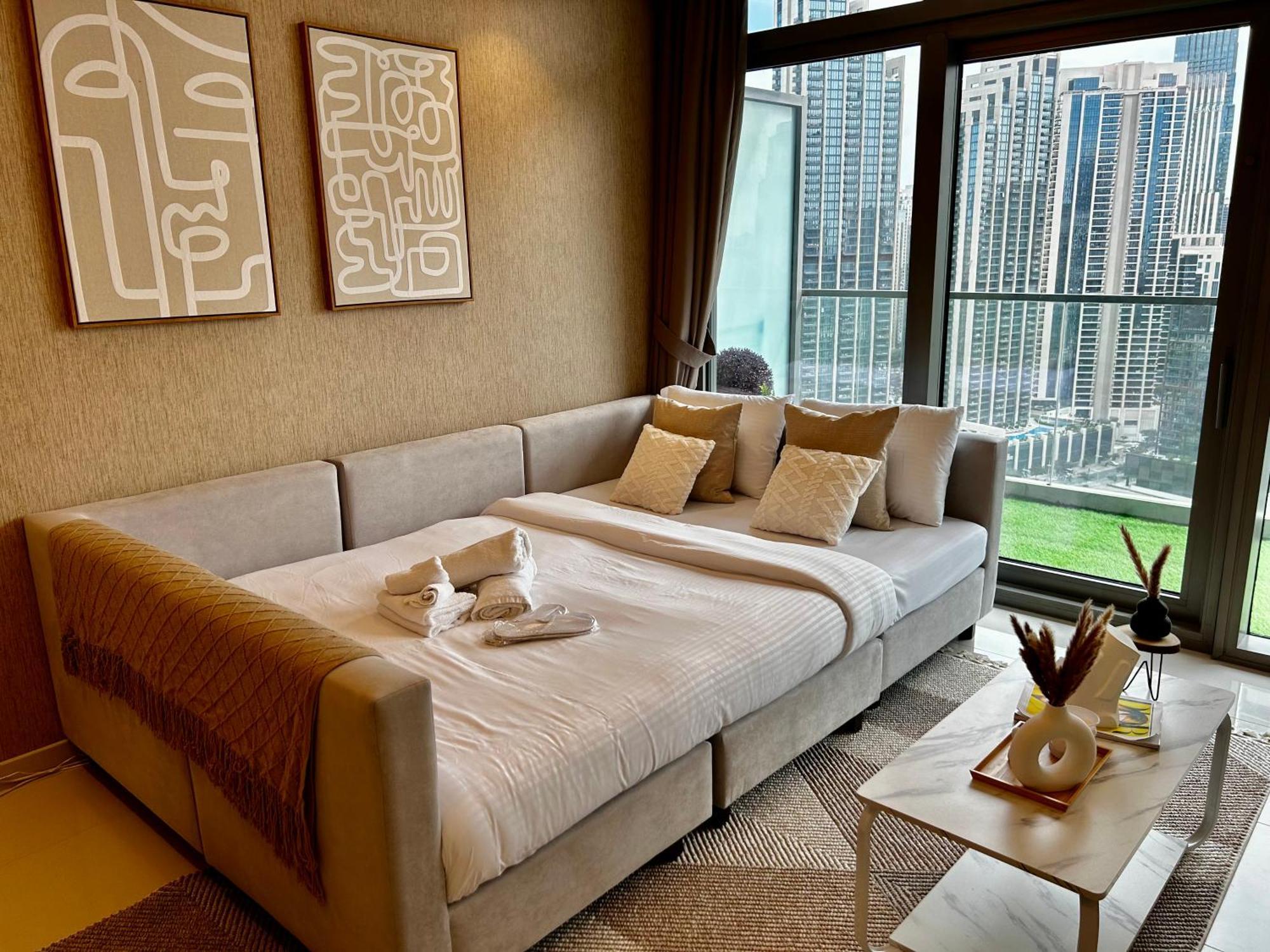 Apartament Burj Khalifa Views 2Br With Infinity Pool Downtown Dubaj Zewnętrze zdjęcie