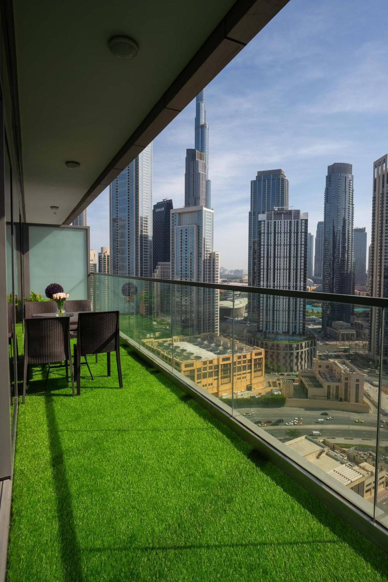 Apartament Burj Khalifa Views 2Br With Infinity Pool Downtown Dubaj Zewnętrze zdjęcie