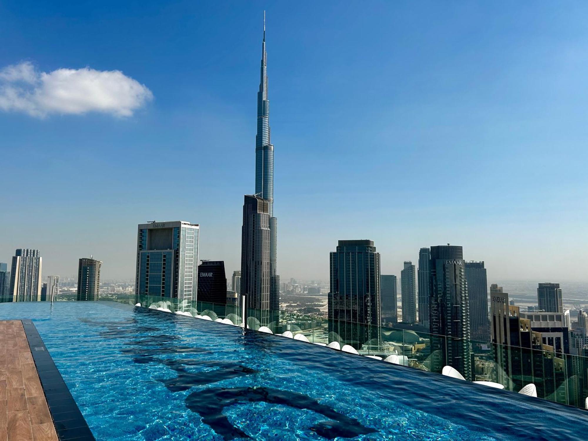 Apartament Burj Khalifa Views 2Br With Infinity Pool Downtown Dubaj Zewnętrze zdjęcie