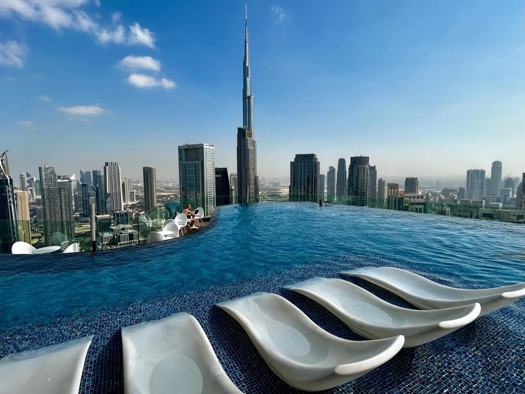 Apartament Burj Khalifa Views 2Br With Infinity Pool Downtown Dubaj Zewnętrze zdjęcie